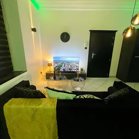 Apartament Le Gold&black Proximite De Metz Noisseville